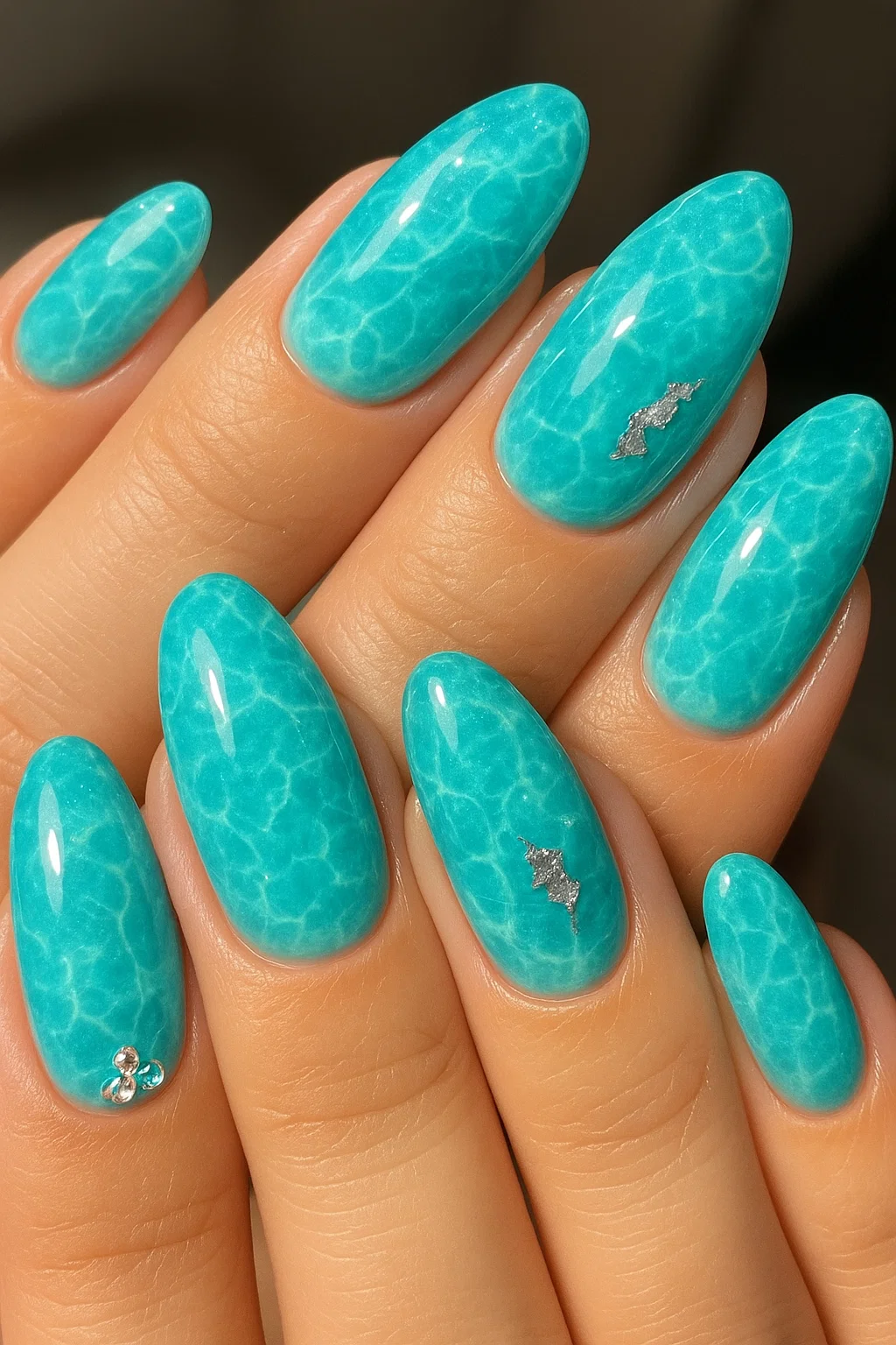Sea-inspired nails with coastal vibes and oceanic designs perfect for a fresh, summery look.