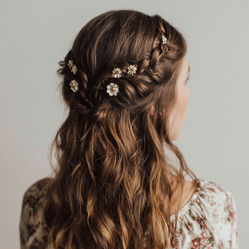 Trendy back to school hairstyles for 2025 that are stylish, easy, and perfect for school.
