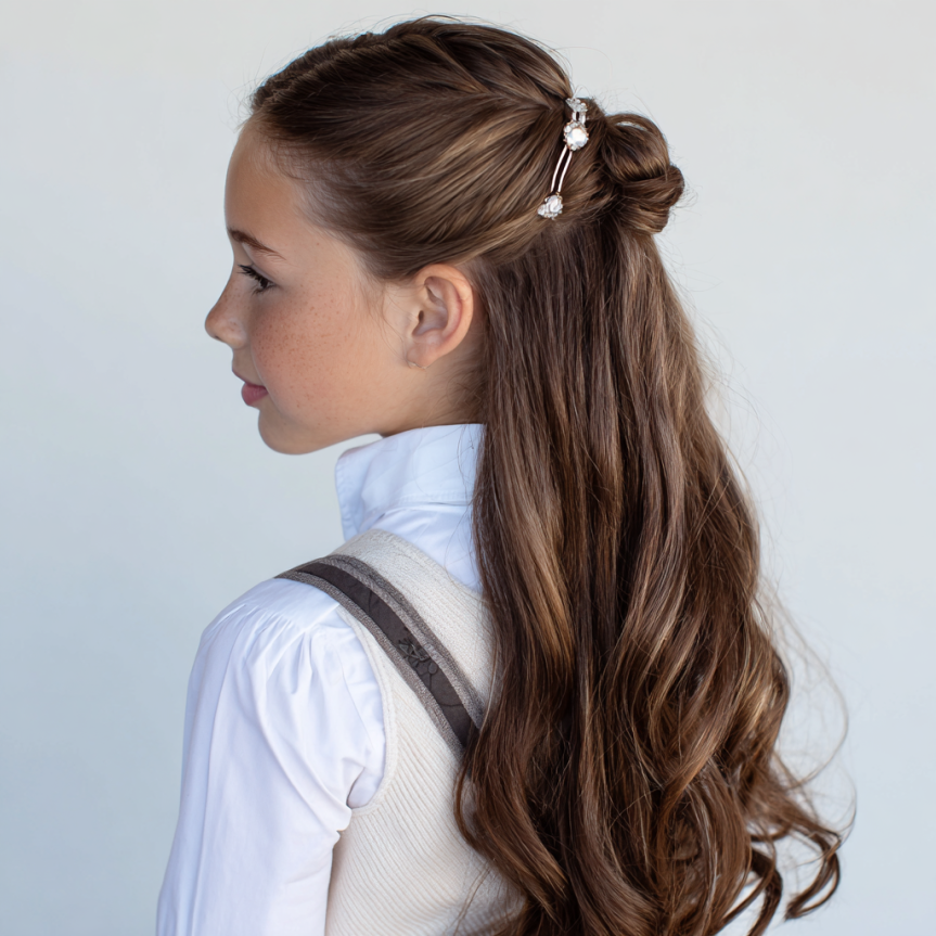 Trendy back to school hairstyles for 2025 that are stylish, easy, and perfect for school.