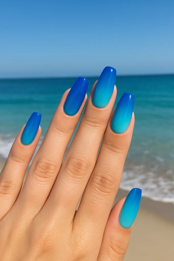 20 Sandy Chic Beach Nails That'll Impress The Hell Out Of People
